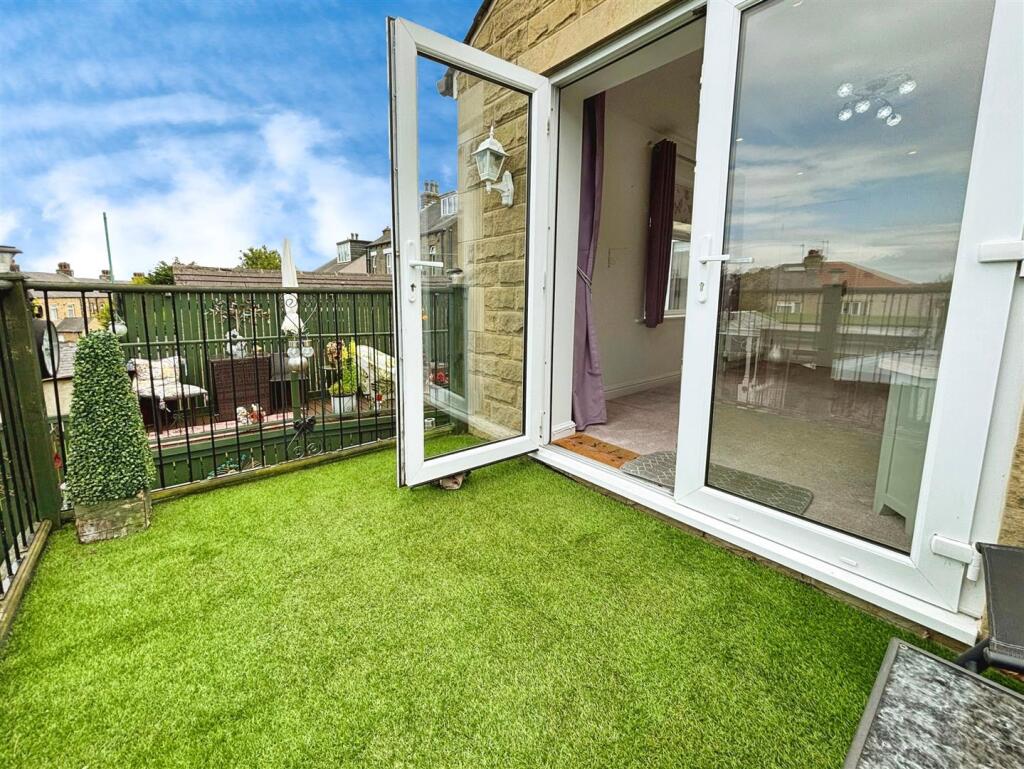 Additional image 31 of Intake Road, Bradford, BD2 3NQ