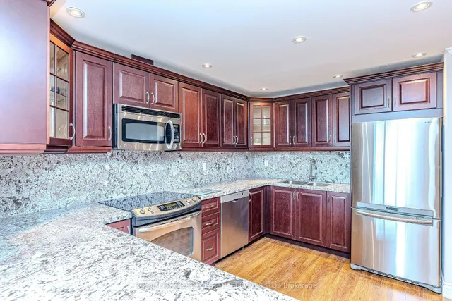 Additional image 15 of 90 Fisherville Rd Unit PH 1