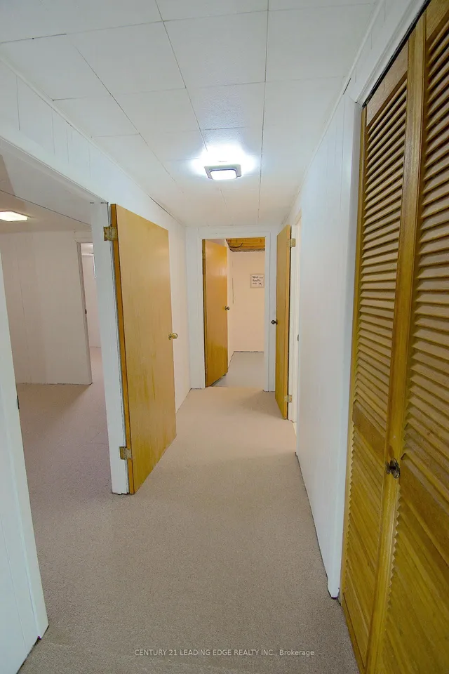 Additional image 41 of 84 Allanford Rd