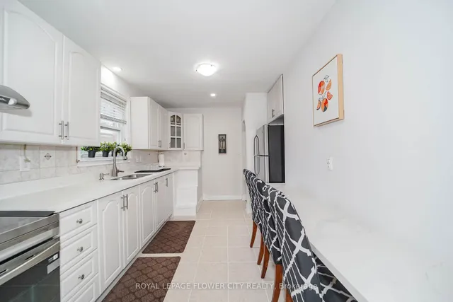 Additional image 15 of 16 Scranton Rd