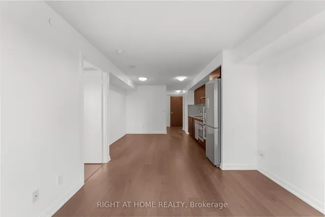 Additional image 5 of 255 Village Green Sq Unit 1501