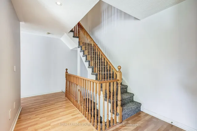 Additional image 26 of 23 Mondeo Dr