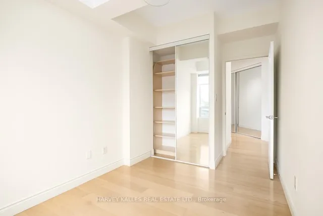 Additional image 35 of 77 McMurrich St Unit 302