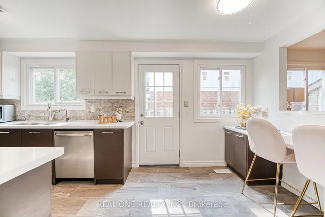 Additional image 7 of 142 Frank Rivers Dr