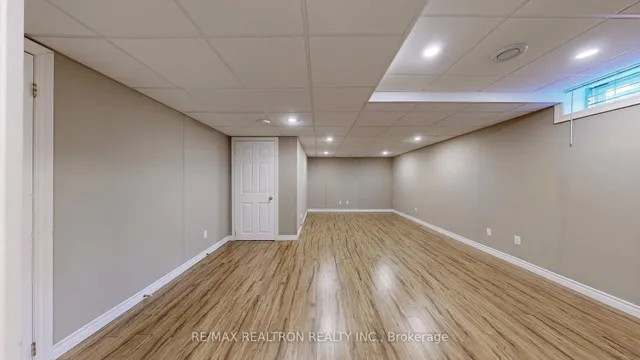 Additional image 37 of 9 Cranston Manor Crt