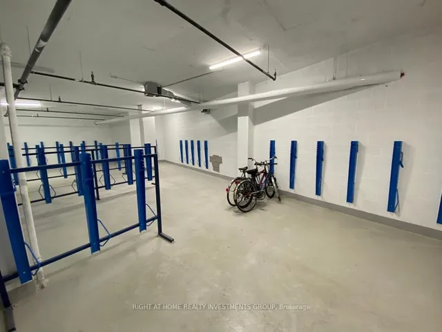 Additional image 36 of 60 George Butchart Dr Unit 506