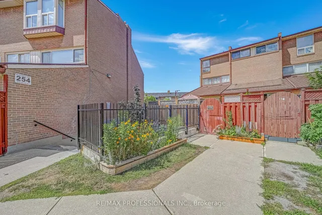 256 John Garland Blvd Unit 133