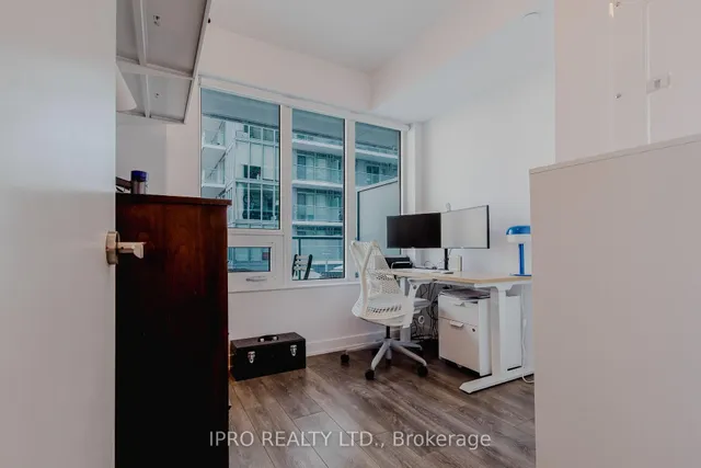 Additional image 10 of 195 Redpath Ave Unit 712