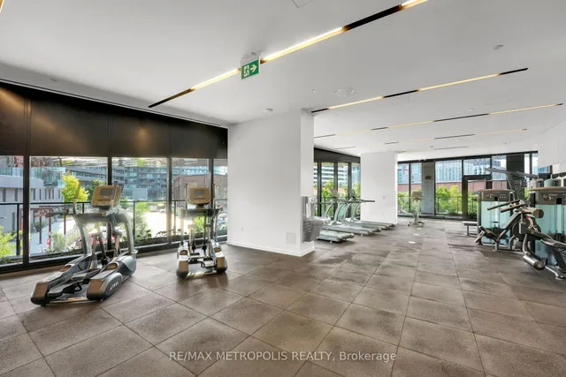 Additional image 26 of 21 Lawren Harris Sq Unit 1213