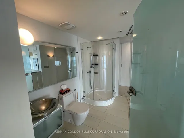 Additional image 16 of 77 Harbour Sq Unit 3508