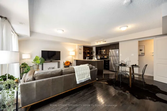 Additional image 2 of 8 Foundry Ave Unit 163