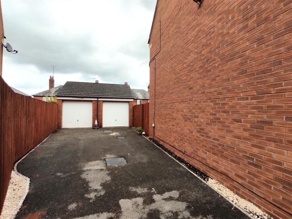 Additional image 34 of Fern View, Gomersal