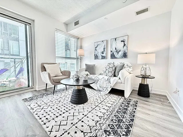 Additional image 4 of 87 Peter St Unit 1413