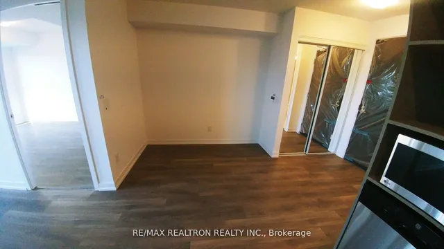 Additional image 6 of 219 Dundas St Unit 1806