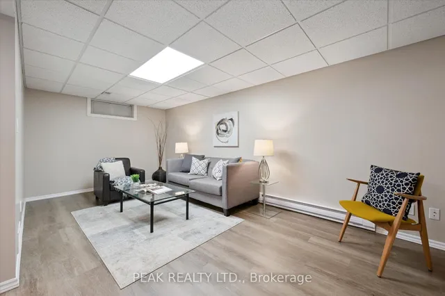 Additional image 26 of 839 Fairway Cres