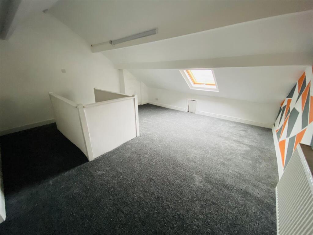 Additional image 9 of Carr Lane, Shipley