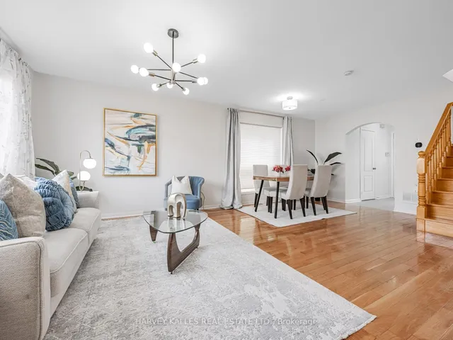 Additional image 12 of 9 Bobcat Terr