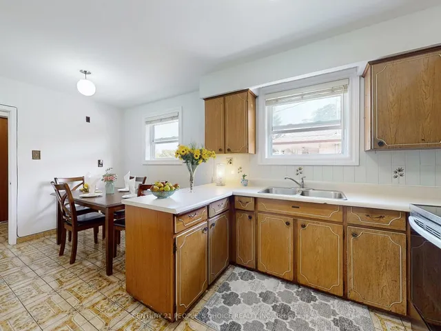 Additional image 10 of 42 Clayhall Cres