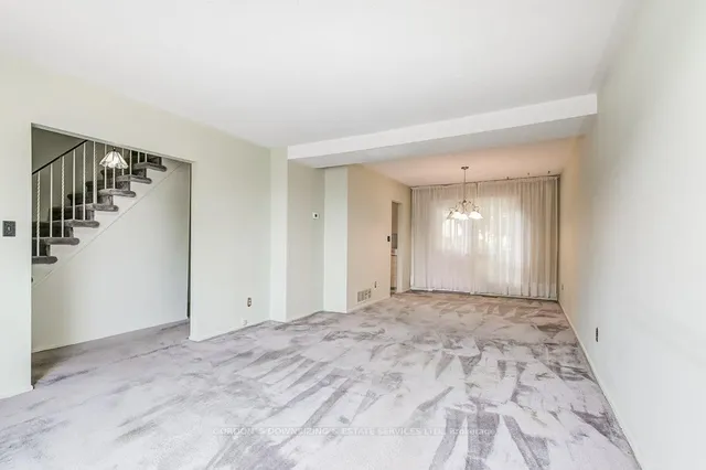 Additional image 10 of 39 Lexington Ave Unit 51