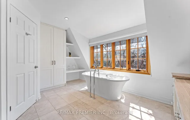 Additional image 38 of 211 Mutual St