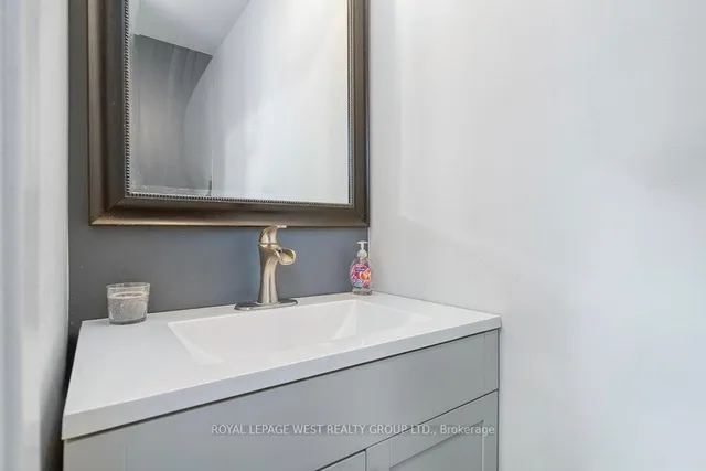 Additional image 25 of 92 Twenty Ninth St Unit 3