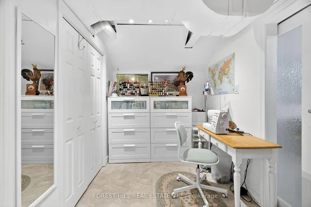 Additional image 36 of 27 Hickorynut Dr