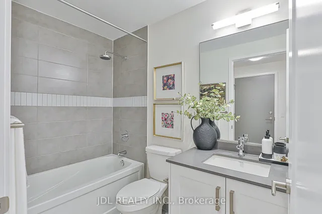 Additional image 12 of 99 John St Unit 3006