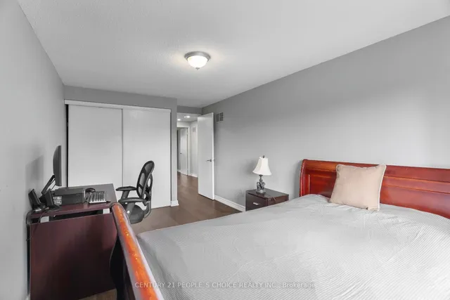 Additional image 30 of 133 Robert Hicks Dr