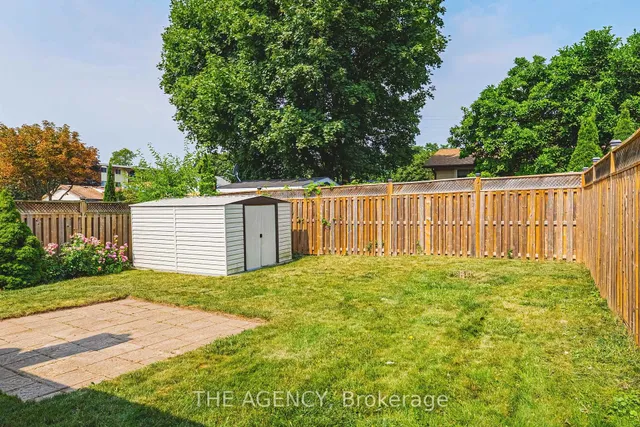 Additional image 23 of 137 Pepperwood Cres