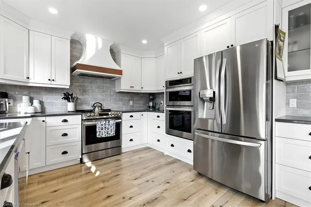 Additional image 10 of 36 Notchwood Crt