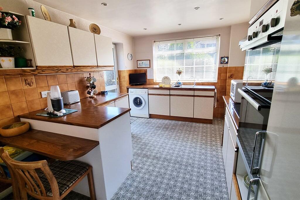 Additional image 4 of New Close Road, Nab Wood, Shipley, BD18