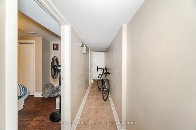 Additional image 38 of 60 Salem Ave