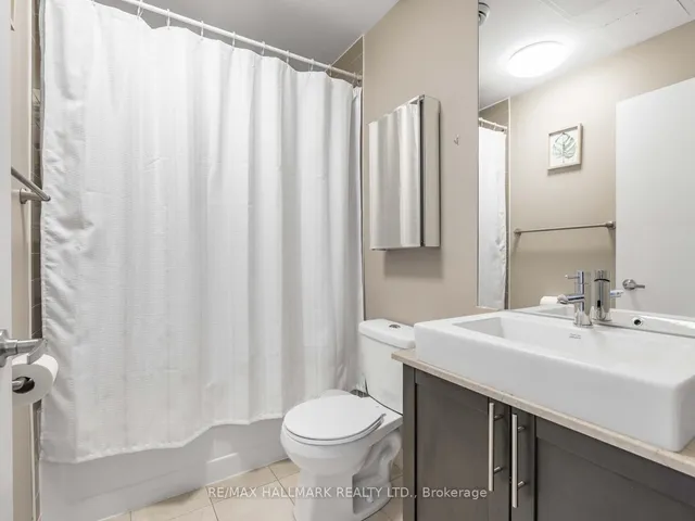 Additional image 21 of 65 Bremner Blvd Unit 2109