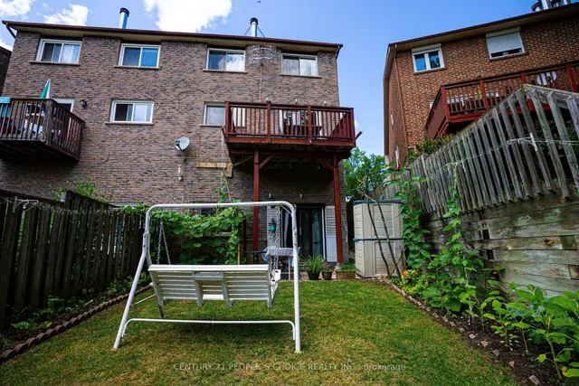 Additional image 41 of 133 Robert Hicks Dr