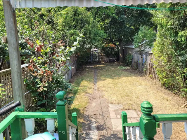 Additional image 17 of 12 Thyra Ave