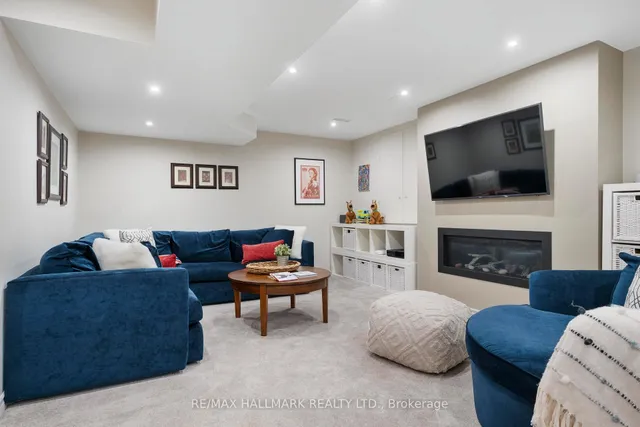 Additional image 38 of 26 Winners Circ