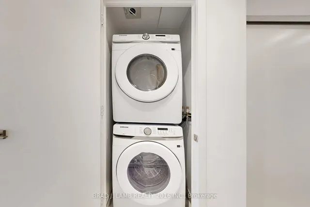 Additional image 19 of 195 McCaul St Unit 302