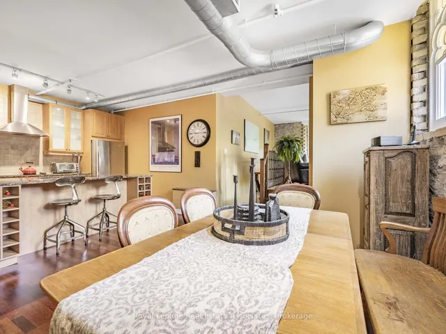 Additional image 18 of 384 Sunnyside Ave Unit 102