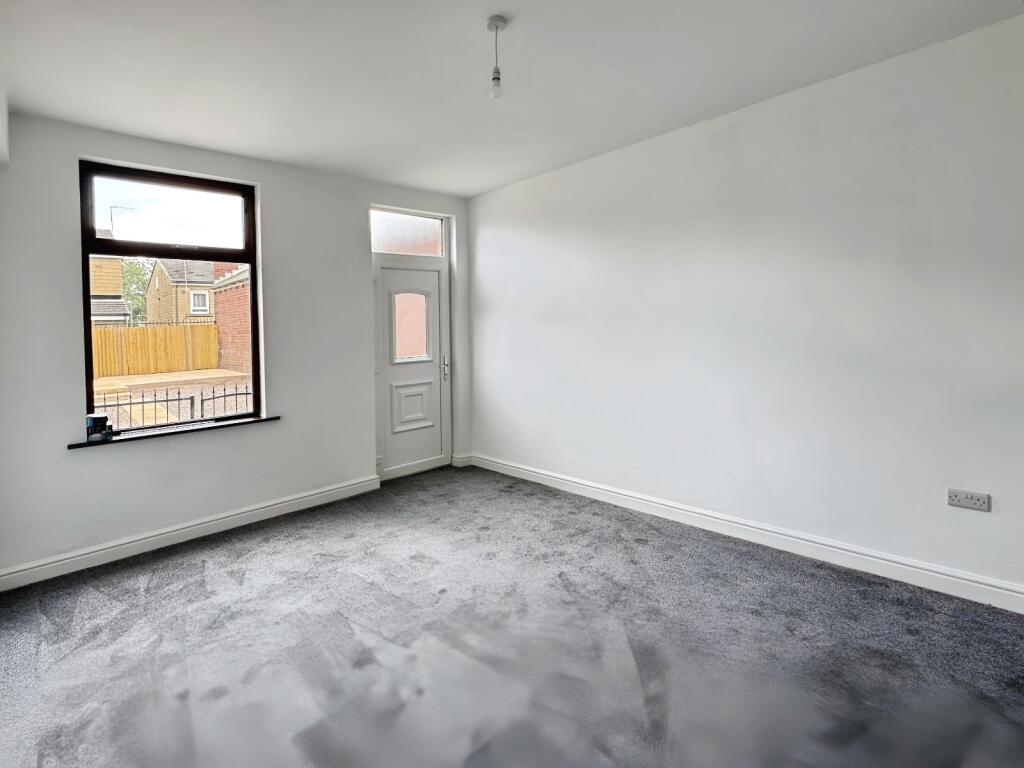 Additional image 13 of Sykes Street, Cleckheaton, BD19