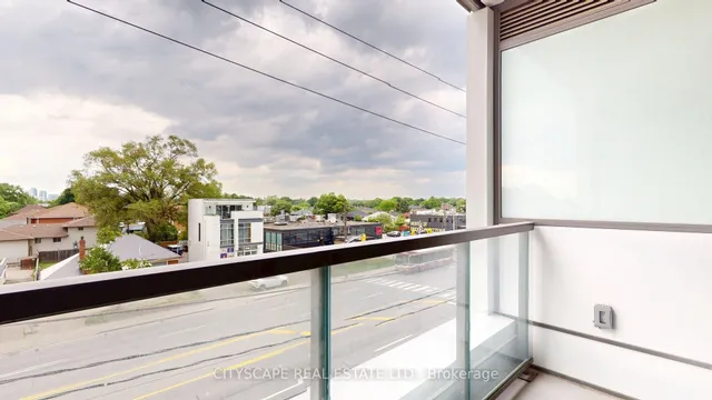 Additional image 26 of 1195 The Queens Way Unit 3