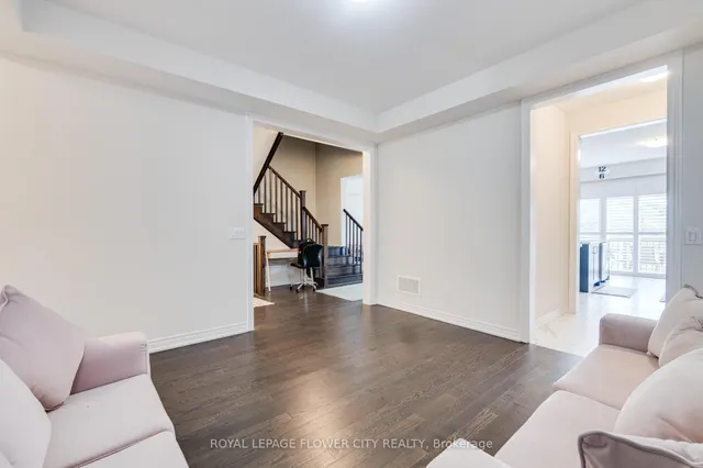 Additional image 9 of 588 Beckview Cres