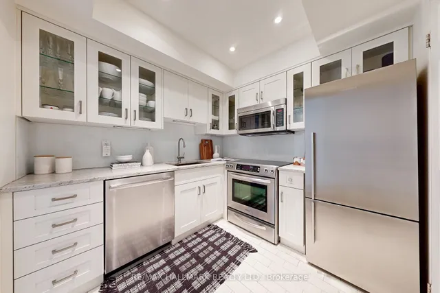 Additional image 18 of 65 Scadding Ave Unit 924