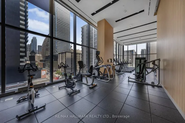 Additional image 11 of 7 Grenville St Unit 5512