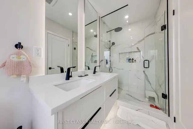 Additional image 22 of 431 Roxton Rd