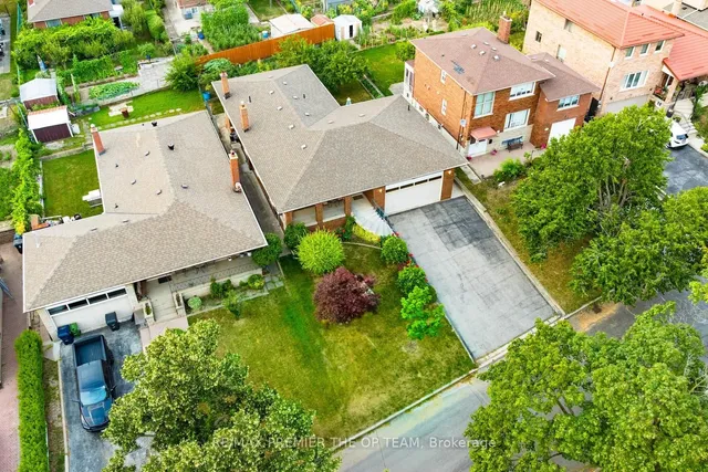 Additional image 45 of 142 Gracefield Ave