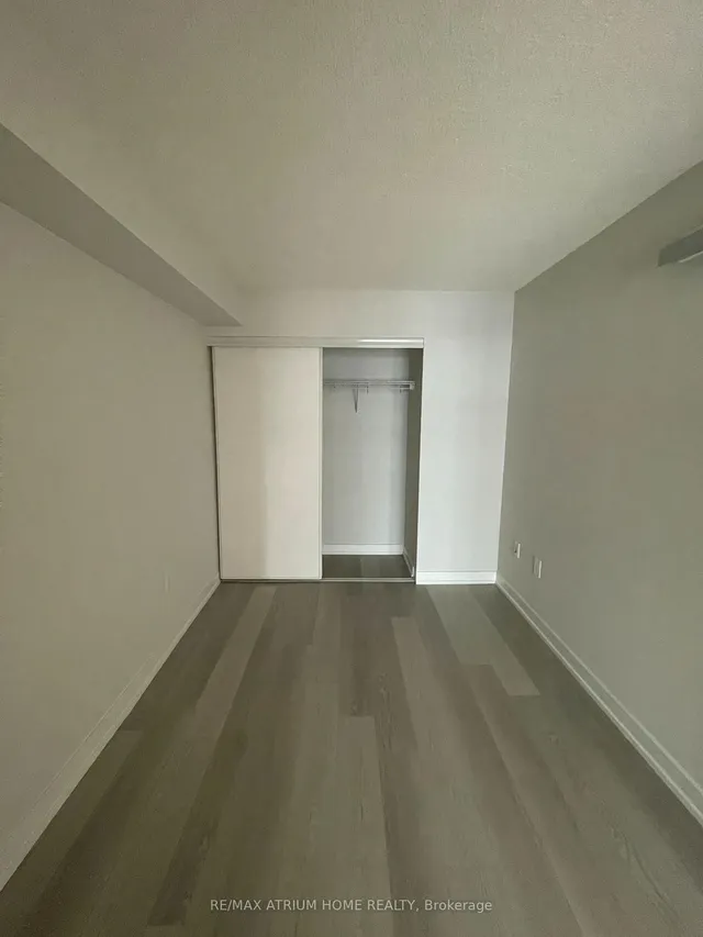 Additional image 13 of 10 Capreol Crt Unit 750