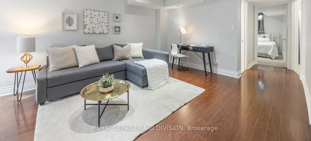 Additional image 34 of 33 Clark St