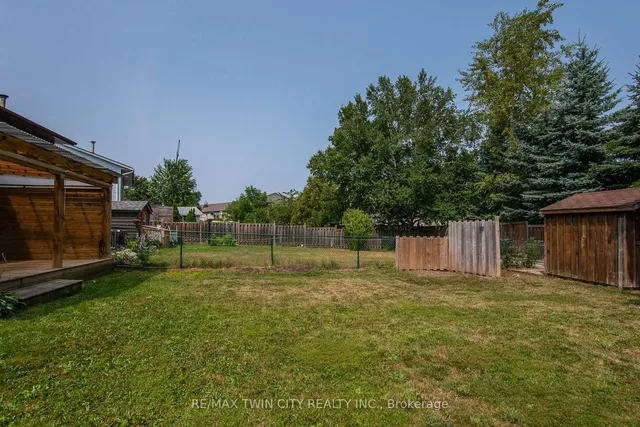 Additional image 10 of 23 Roberts Cres