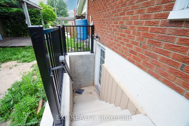 Additional image 19 of 131 Countryside Cres