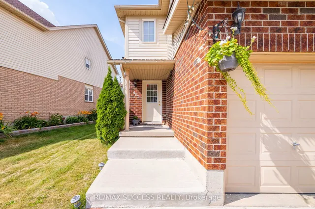 Additional image 3 of 682 Activa Ave